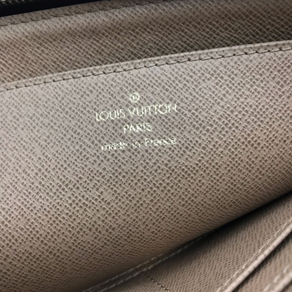 Louis Vuitton Monogram Trunks & Bags zip wallet - Picture 5 of 15